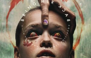 کارگردانان پشت او را بیاورید فقط نمی توانند صبر کنند تا مخاطبان را آسیب ببینند کارگردانان پشت او را بیاورید فقط نمی توانند صبر کنند تا مخاطبان را آسیب ببینند